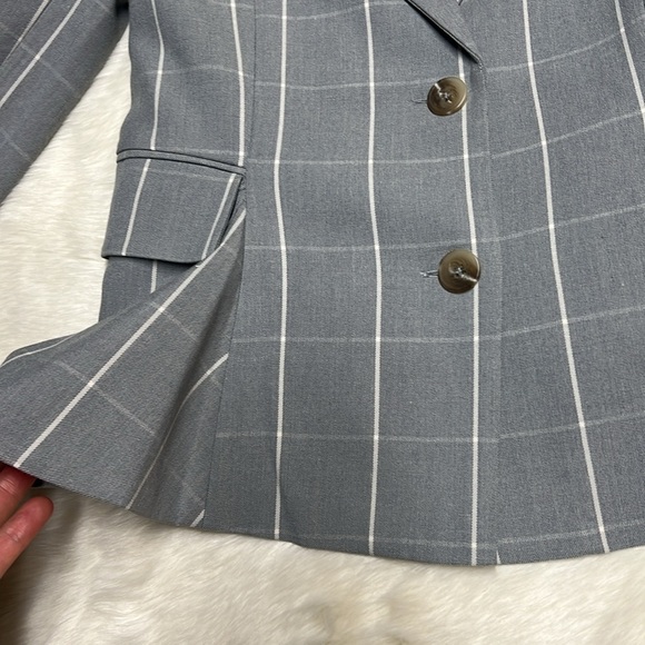 Rachel Roy Windowpane Women's Gray Plaid Blazer - Picture 6 of 9